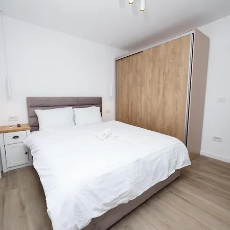 Modern - Subway Appartement