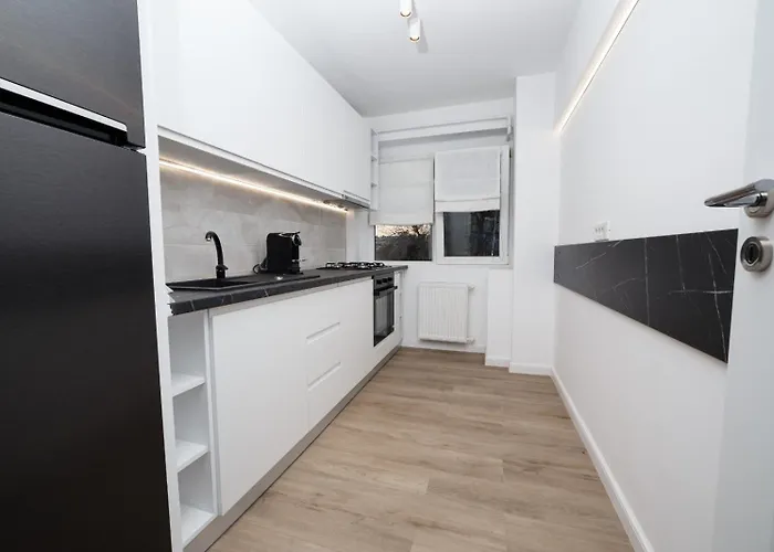 Modern - Subway Apartmán *