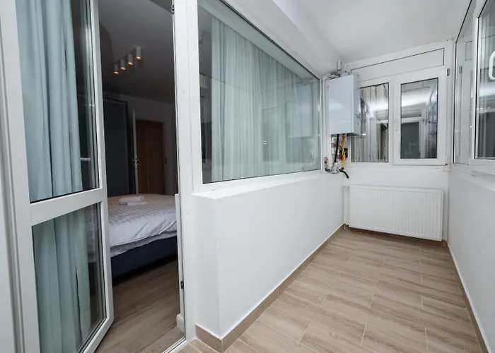 Modern - Subway Apartmán