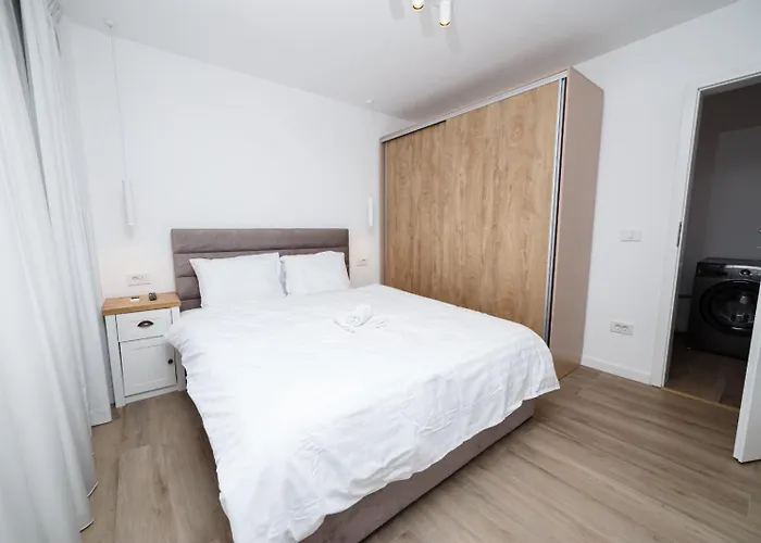 Modern - Subway Apartmán